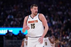 开云体育平台APP-黄蜂客场大胜开拓者，戈登拿下29分