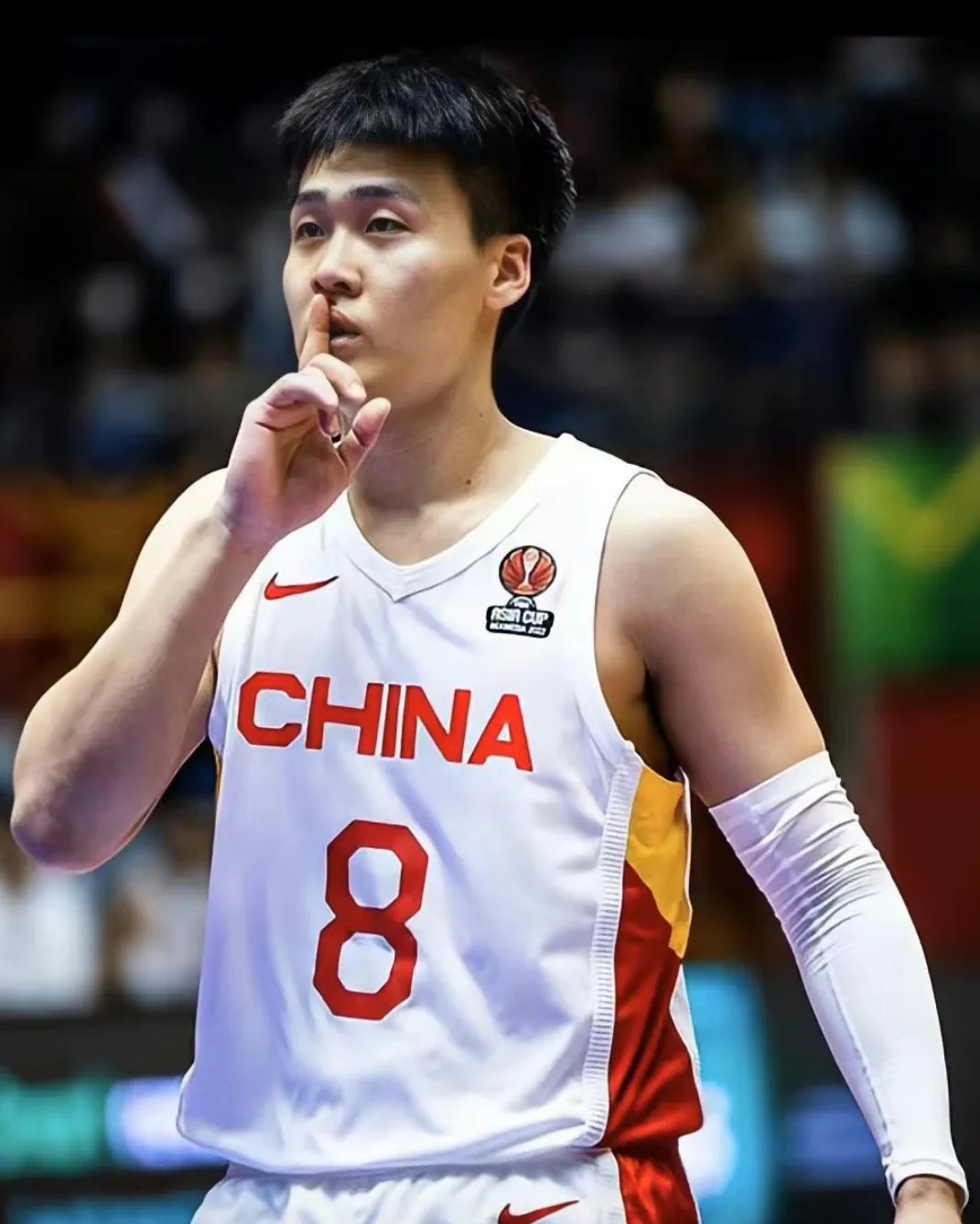 陕西男篮大获全胜，实力突出表现凸显