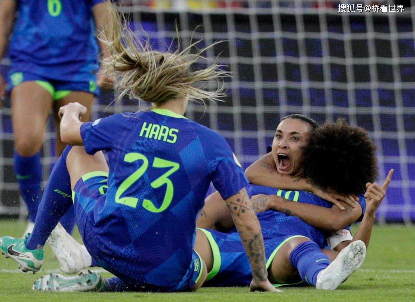 巴西女足队员被指控违规行为