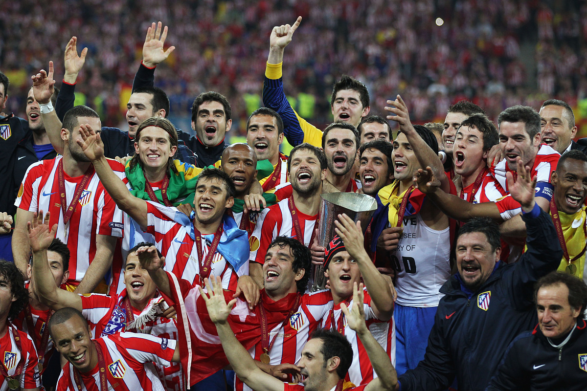 包含西班牙球队获得连胜，实力有所增强的词条