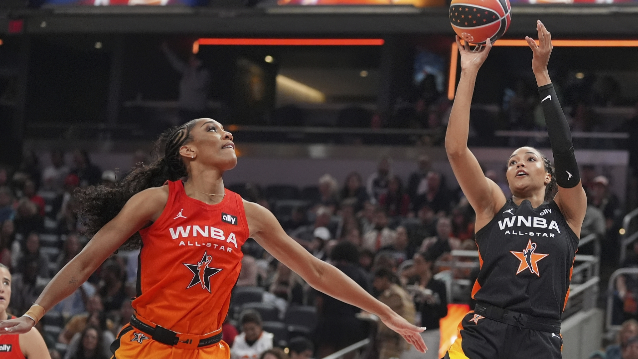 NBA球员在全明星赛中表现抢眼