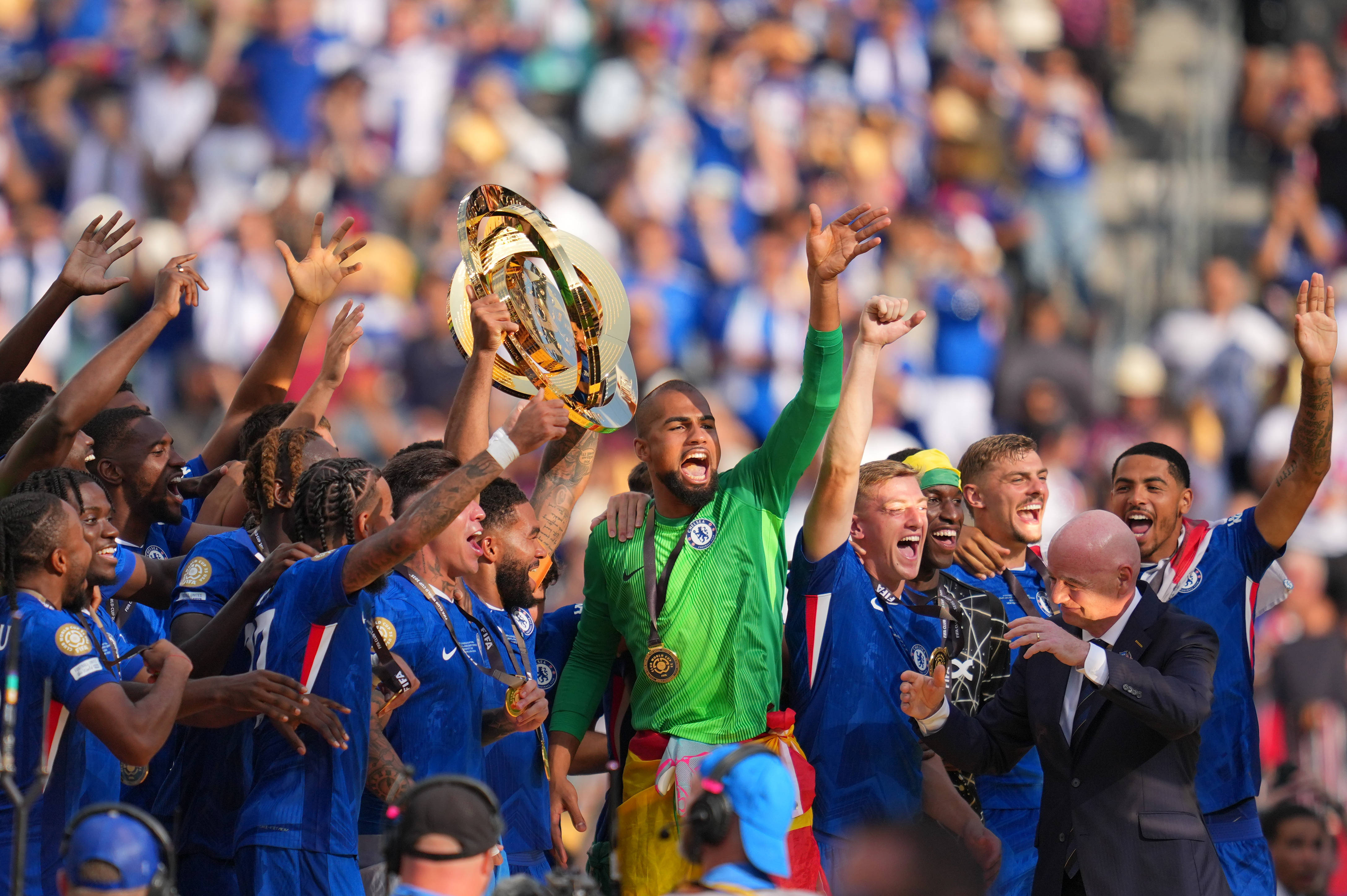 切尔西新任主帅带队取得好成绩 切尔西新任主帅带队取得好成绩