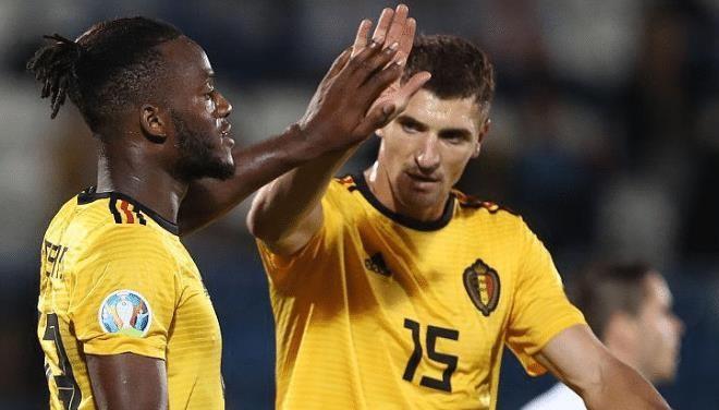 欧洲联赛法国队完胜对手晋级