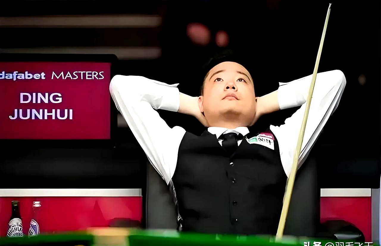 包含罗马球员技压群雄,联手取得比赛胜利的词条 包含罗马球员技压群雄,联手取得比赛胜利的词条