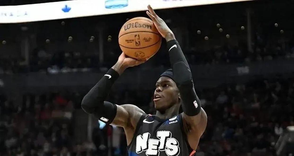 篮网大胜雄鹿，将系列赛扳平